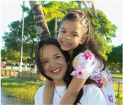Thaysa, mãe de Maria Letícia